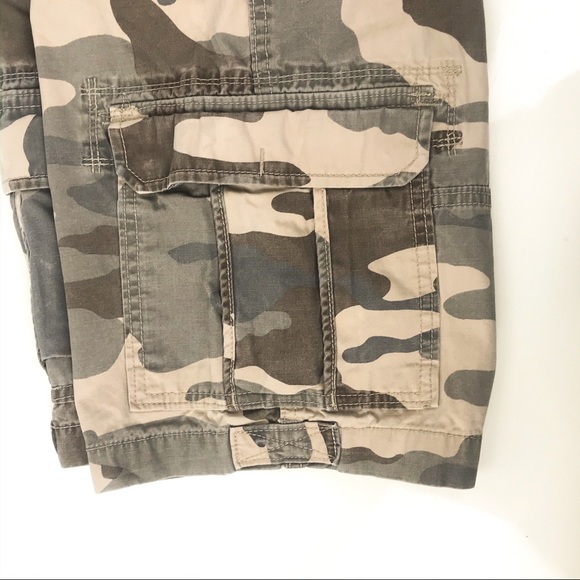 Gap Kids Cargo Shorts - Picture 3 of 6